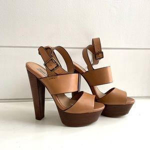 STEVE MADDEN DEZZI HEELS